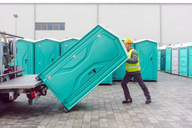 Best Portable restroom trailer rental  in Fort Knox, KY